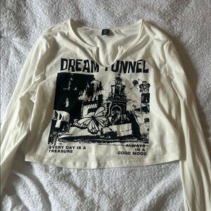 SHEIN white Long Sleeve Graphic Crop Tee